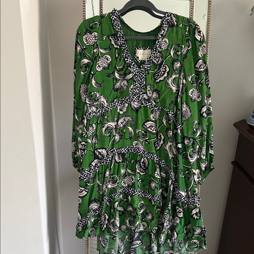 Chic Green Floral Midi Dress